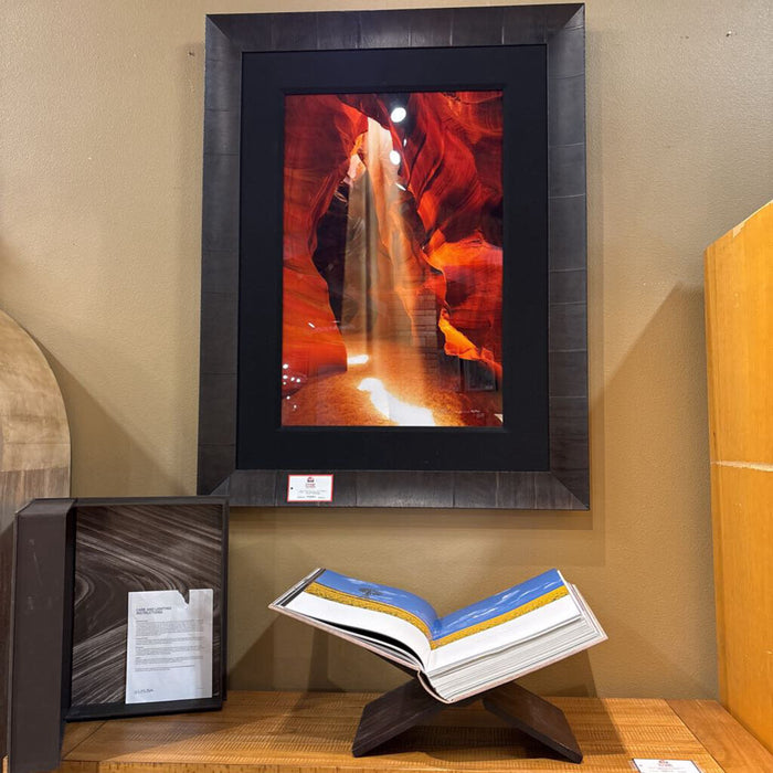 Framed Peter Lik Artwork + Book (KTHH)
