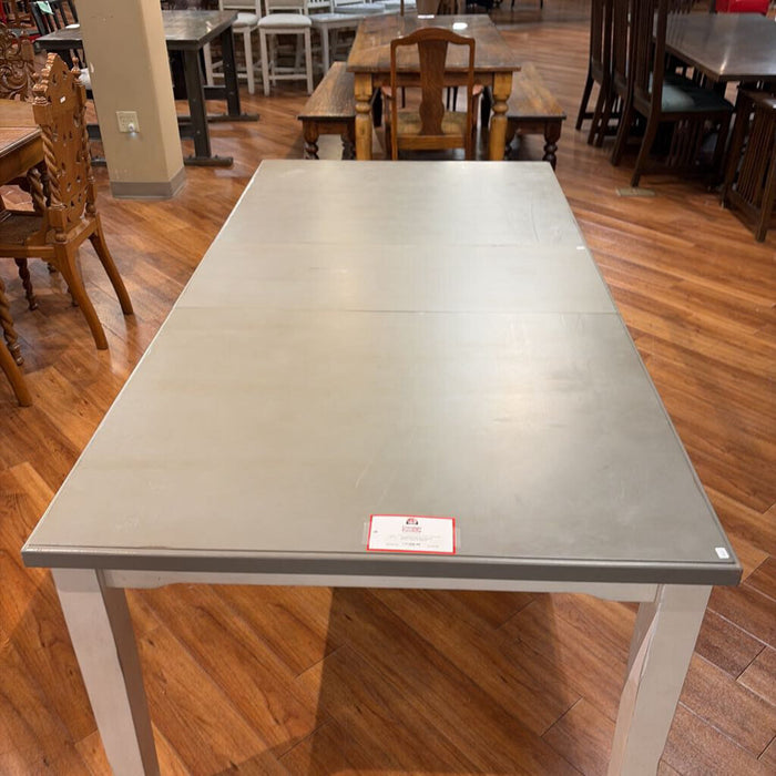 Grey Dining Room Table+1LF(BTK)