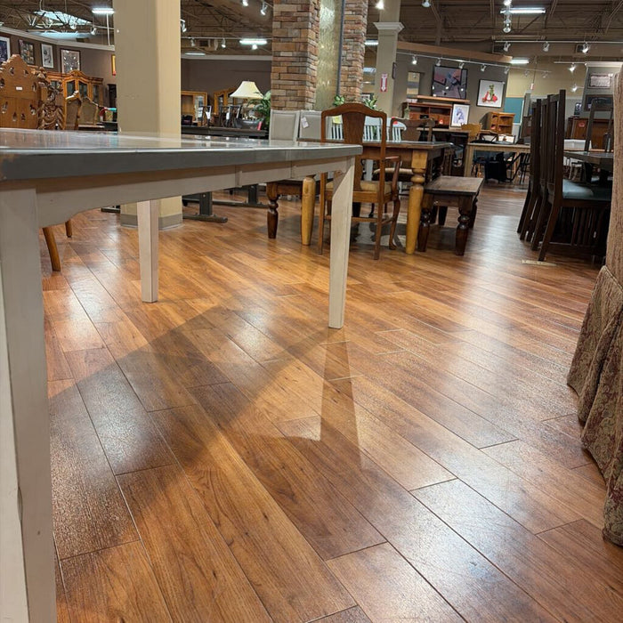 Grey Dining Room Table+1LF(BTK)