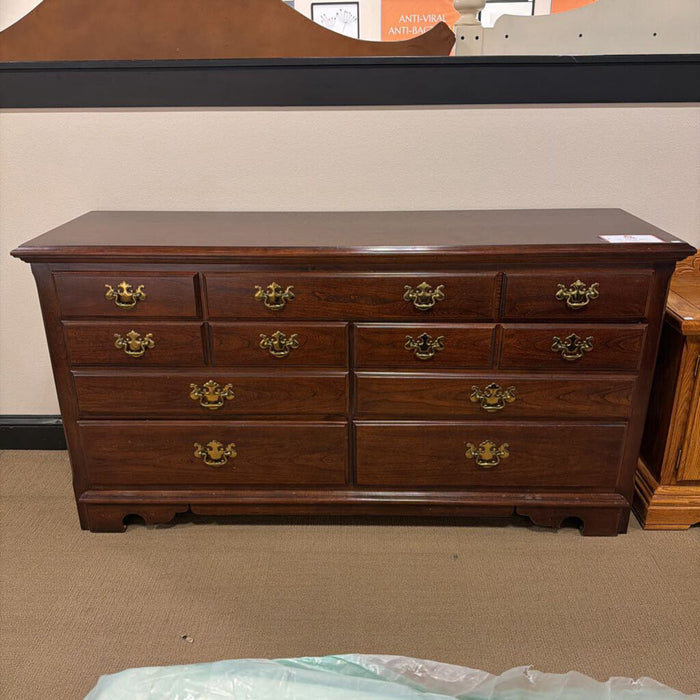 DW 7-Drawer Dresser (LSH)