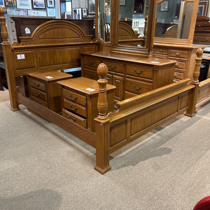 Oak American Drew King Bedframe(KHK)