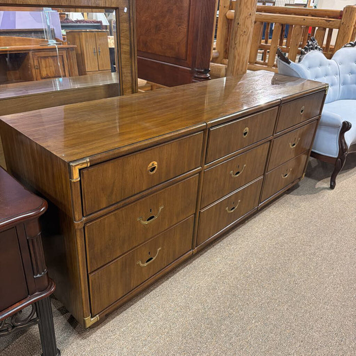 9-Drawer Drexel Heritage Dresser (ATH)