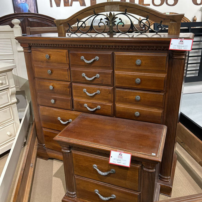 Large DW Tall/Long Dresser/Mirror(KLH)