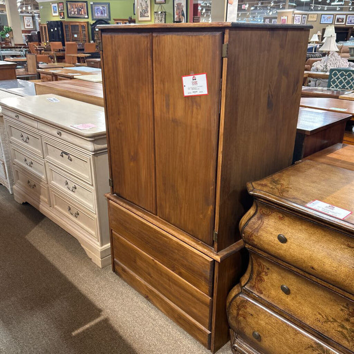 DW Dresser/Armoire (ALK)