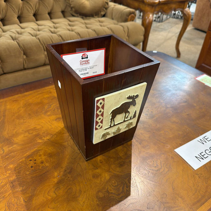 Sm Moose Trash Can (M)