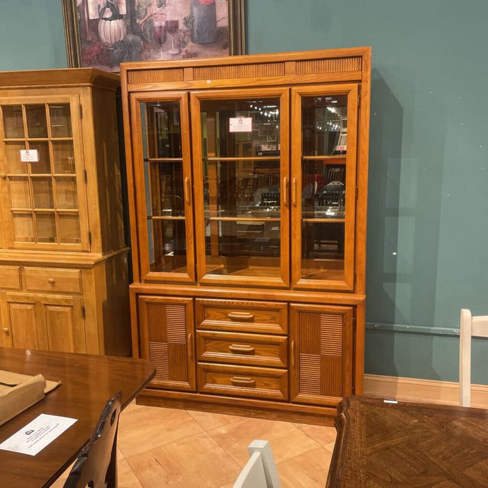 2PC Basset Oak Hutch(LSH)