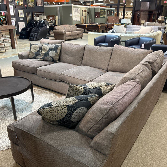 2PC Large Brown/Grey Sectional(IKH)