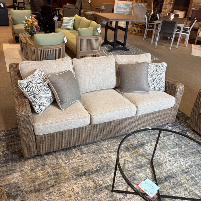 Laguna Heights Sofa Cushioned (BKKC)