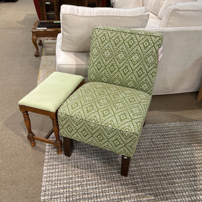 Patterned Fabric Green Chair(BHA)