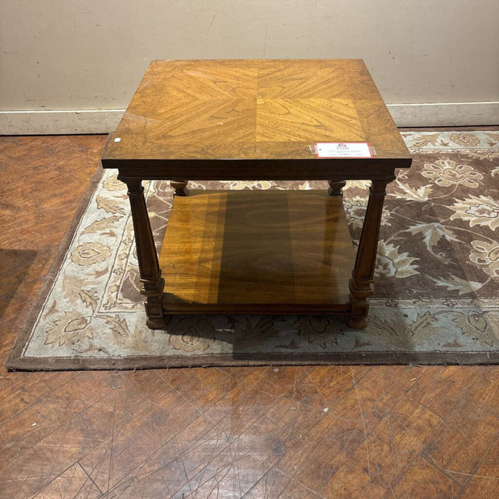 Brwn Sq 2-Tier End Table