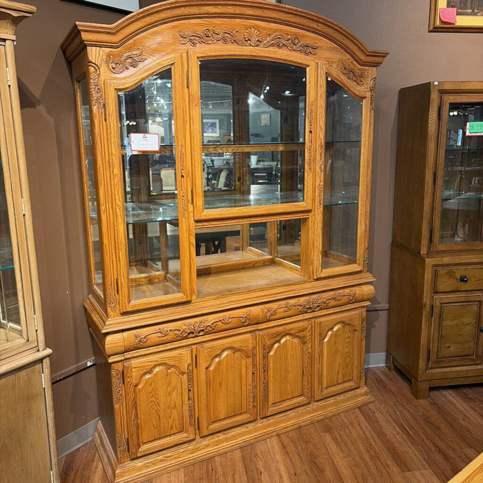 2pc Solid Oak Carved Hutch (KHK)