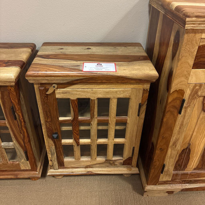 Glass Cabient Door/Nightstand (BAH)