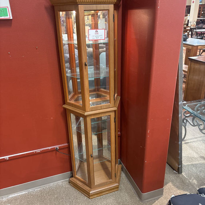 Corner Curio w/ Glass Shelves (BII)