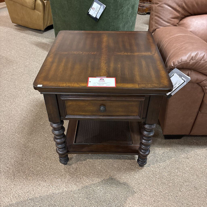 DW 2-Tier 1-Drawer End Table(BAH)