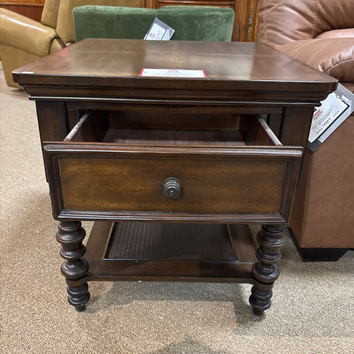 DW 2-Tier 1-Drawer End Table(BAH)