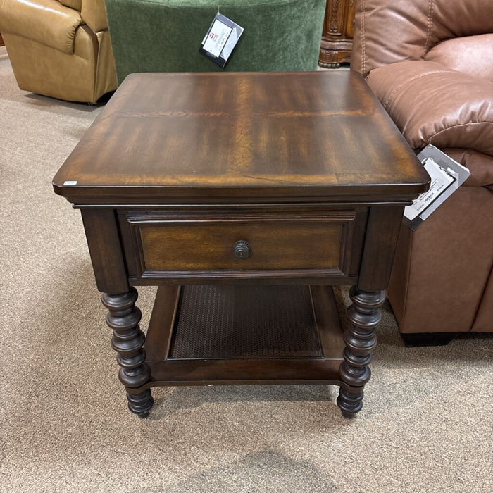 DW 2-Tier 1-Drawer End Table(BAH)