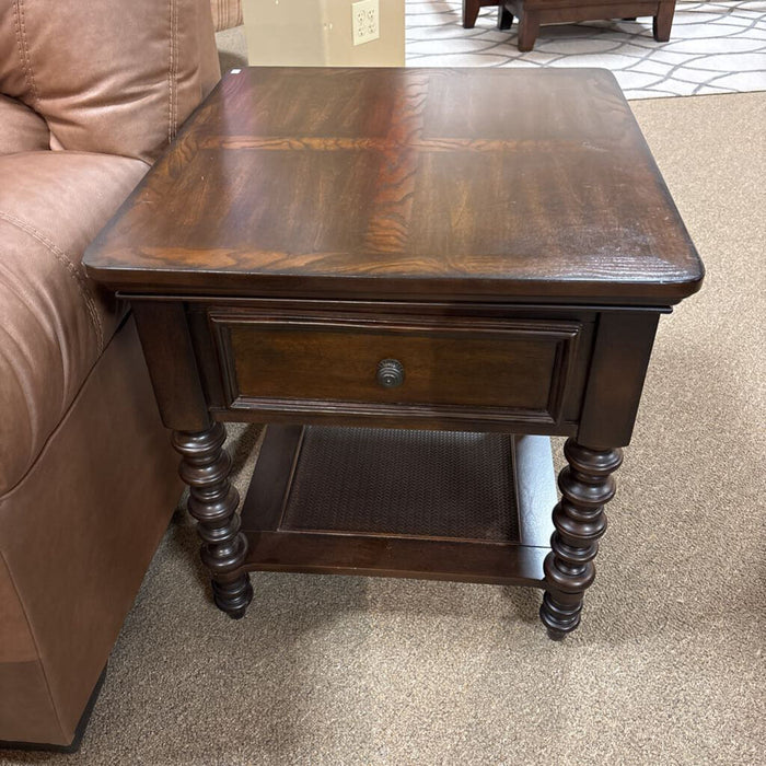 DW 2-Tier 1-Drawer End Table(BAH)