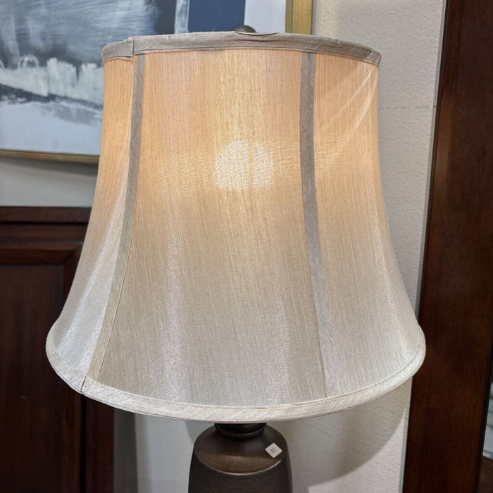 Grey/Silverish Table Lamp(AT)