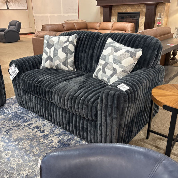 Midnight-Madness Loveseat (IAB)