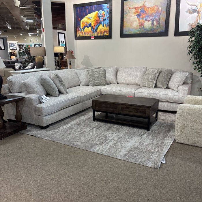 Rawcliffe 3-Piece Sectional (LAST)