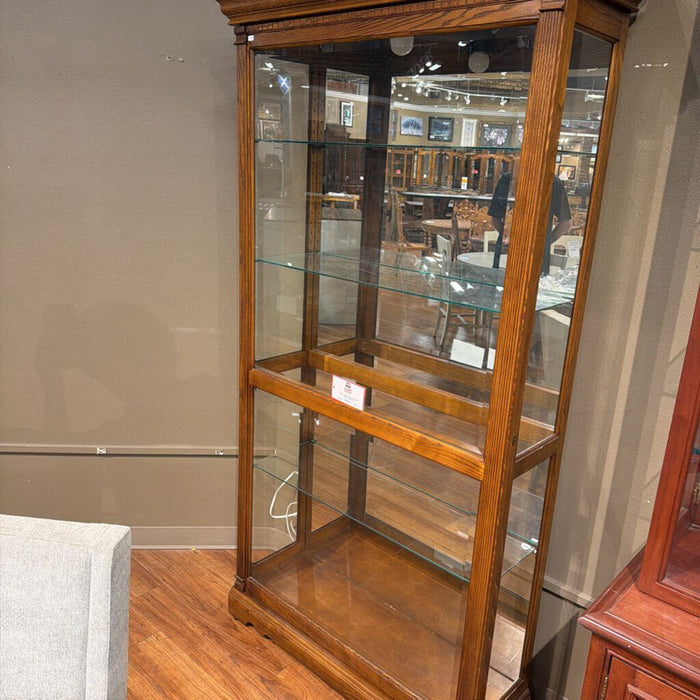 Howard Miller Display Cabinet(LSH)