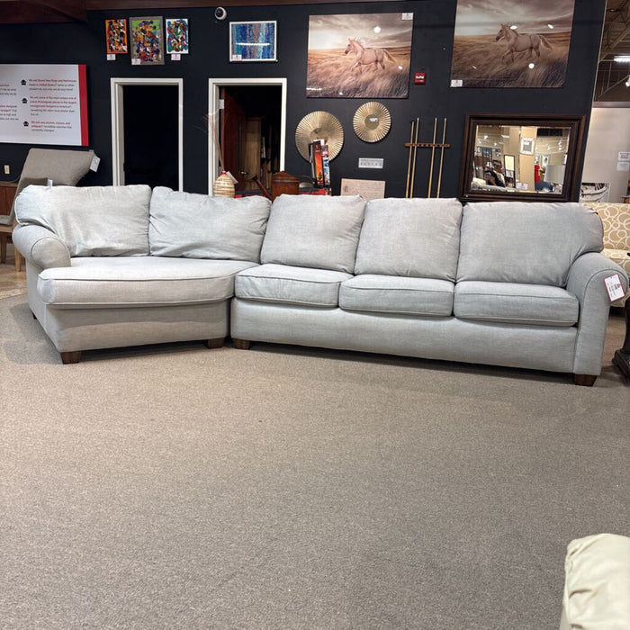 Flexsteel Grey Sectional (SHK)