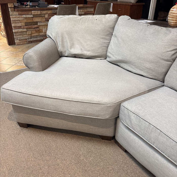 Flexsteel Grey Sectional (SHK)