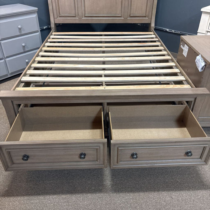 LW Queen Sleigh Storage Bedframe(KLH)