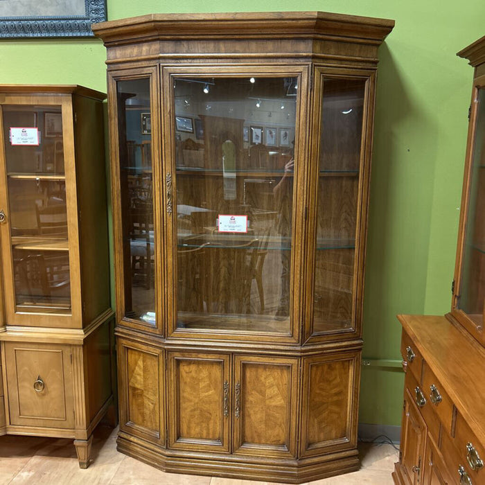 1PC DW Ethan Allen Hutch(BAH)
