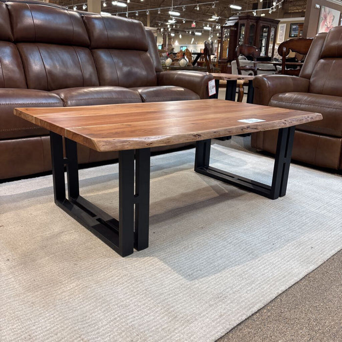 Lightwood Metal Coffee Table (ATH)