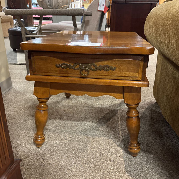 Maple 1-Drawer End-Table (TI)