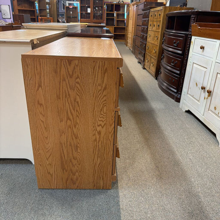 Oak 6-Drawer Dresser(BAH)