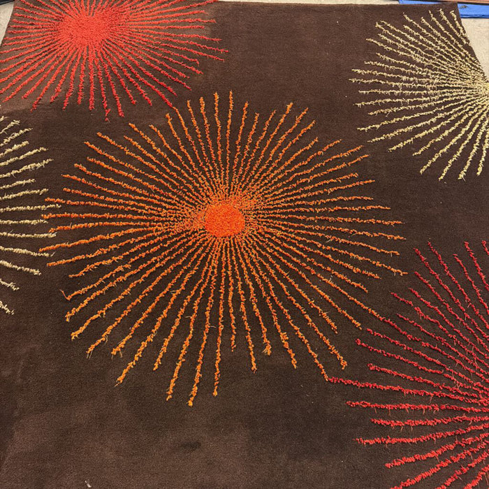 8' Brown Rug W/Red Highlights(LSH)
