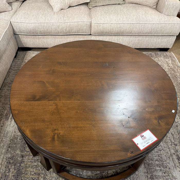 DW Round Coffee Table + 4 Stools (ATH)