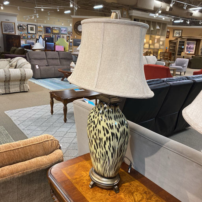 UTTERMOST Animal Print Lamp (KL)
