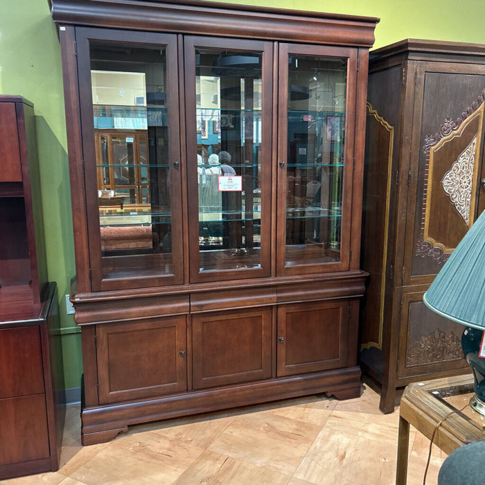 DW 2PC Broyhill DR Hutch(KLH)