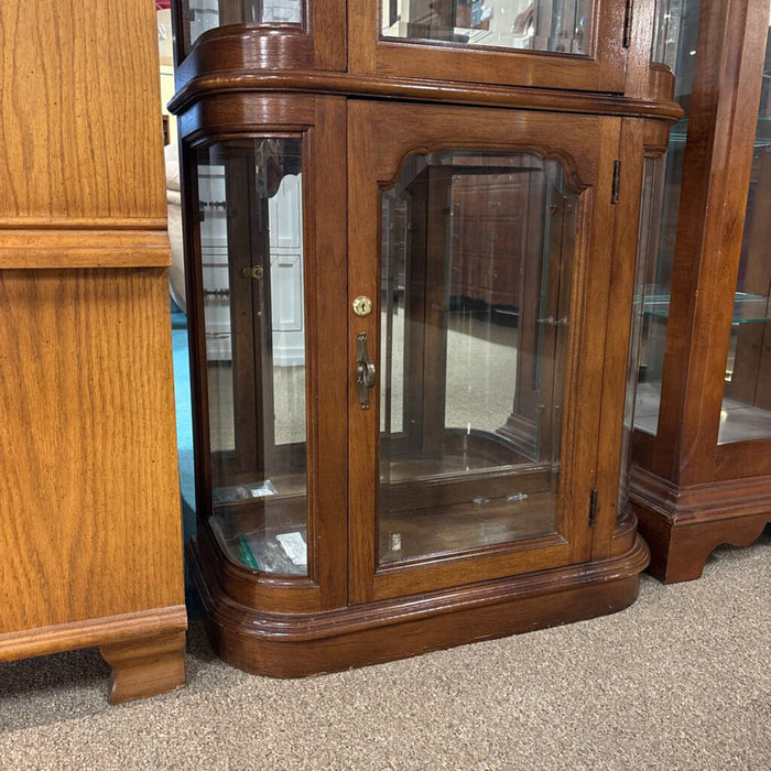 Rounded DW Curio Cabinet(BAH)