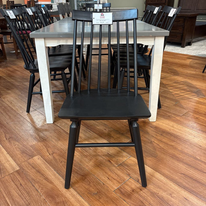 Windsor Chair - Black (BBL)