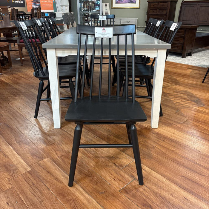 Windsor Chair - Black (BBL)