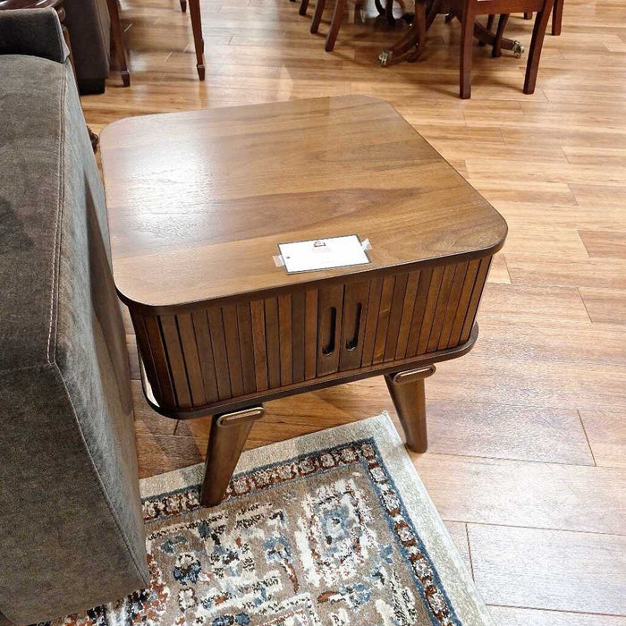 Monroe MCM End Table (ATH)