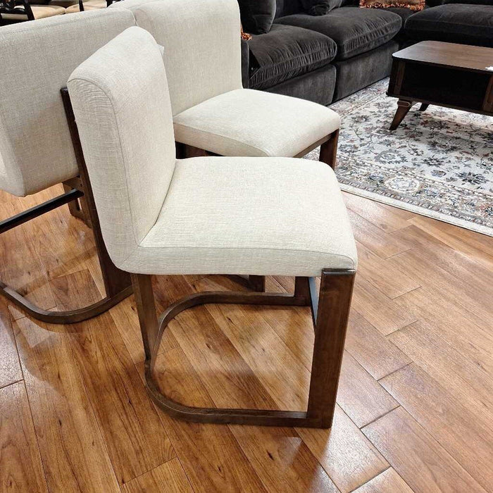 Set of 2 Counter Heigh Stools (ATT)