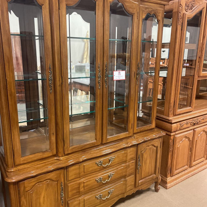 2PC Oak DR Hutch(LSH)