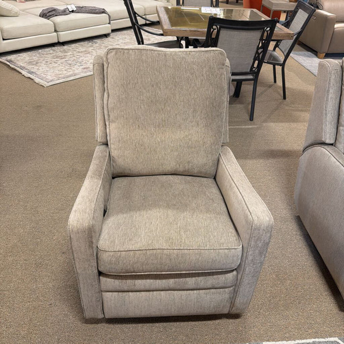 Bradington Young Manual Recliner(BMHH)