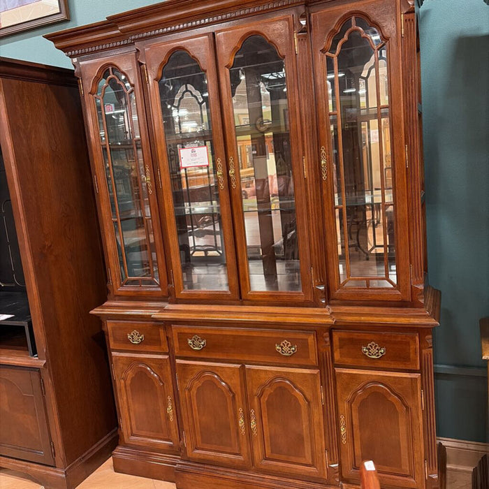 DW 2PC Hutch(BTK)