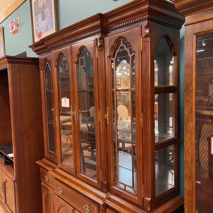 DW 2PC Hutch(BTK)