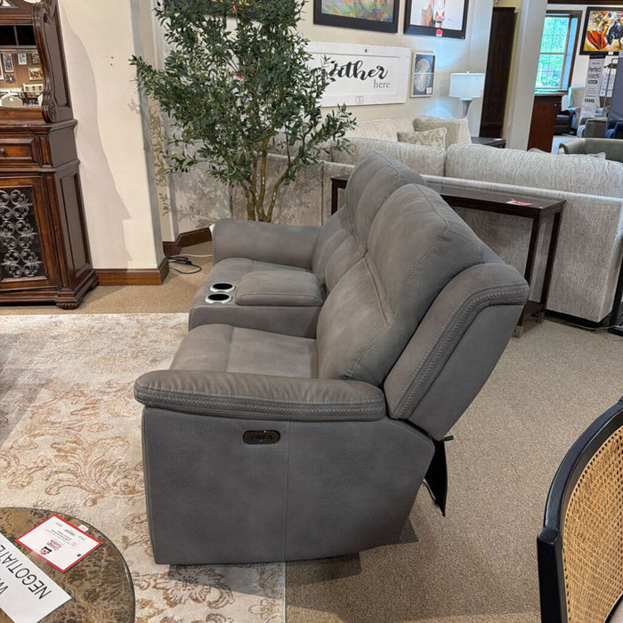 Grey Powered Loveseat (MKH)