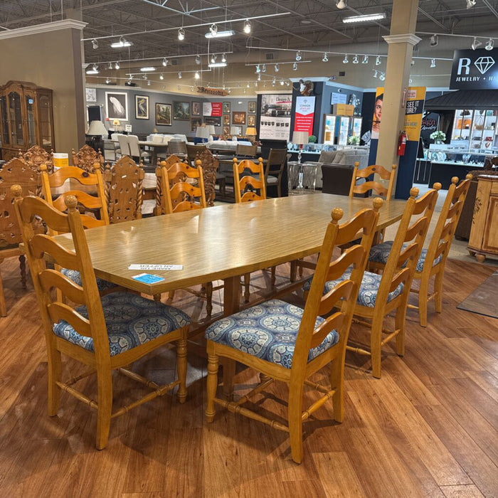 S/8 Wood Dining+Blue Floral Chairs