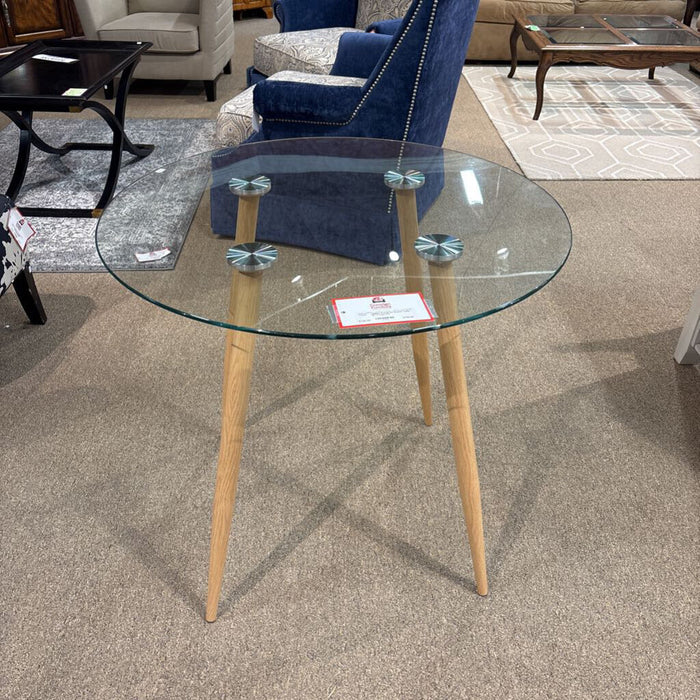 GT Round Table W/ 4 Legs (TI)