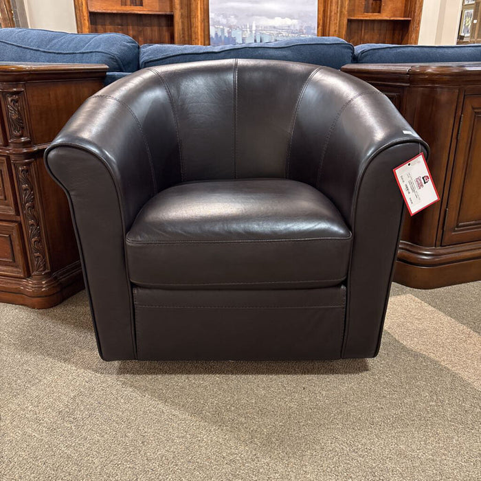 Black Swivel Chair(BTK)
