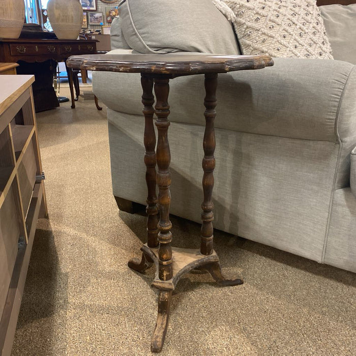 DW Pedestal End Table(LS)